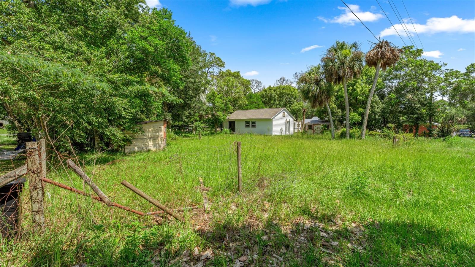 10085 Plum, Hampton, FL 32044