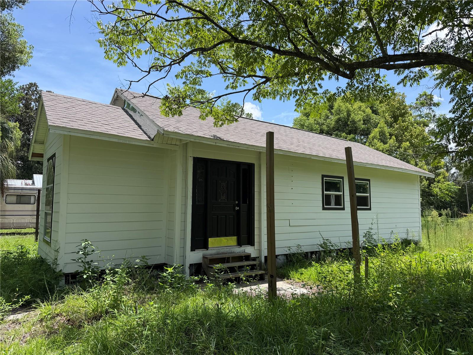 10085 Plum, Hampton, FL 32044