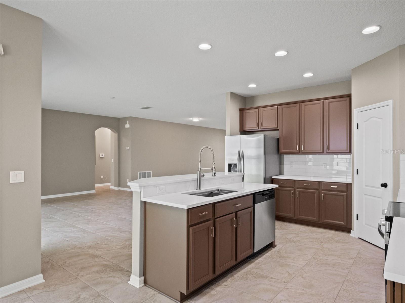 259 Blue Cypress, Groveland, FL 34736
