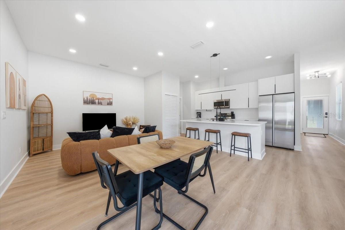 2644 42nd, St Petersburg, FL 33714