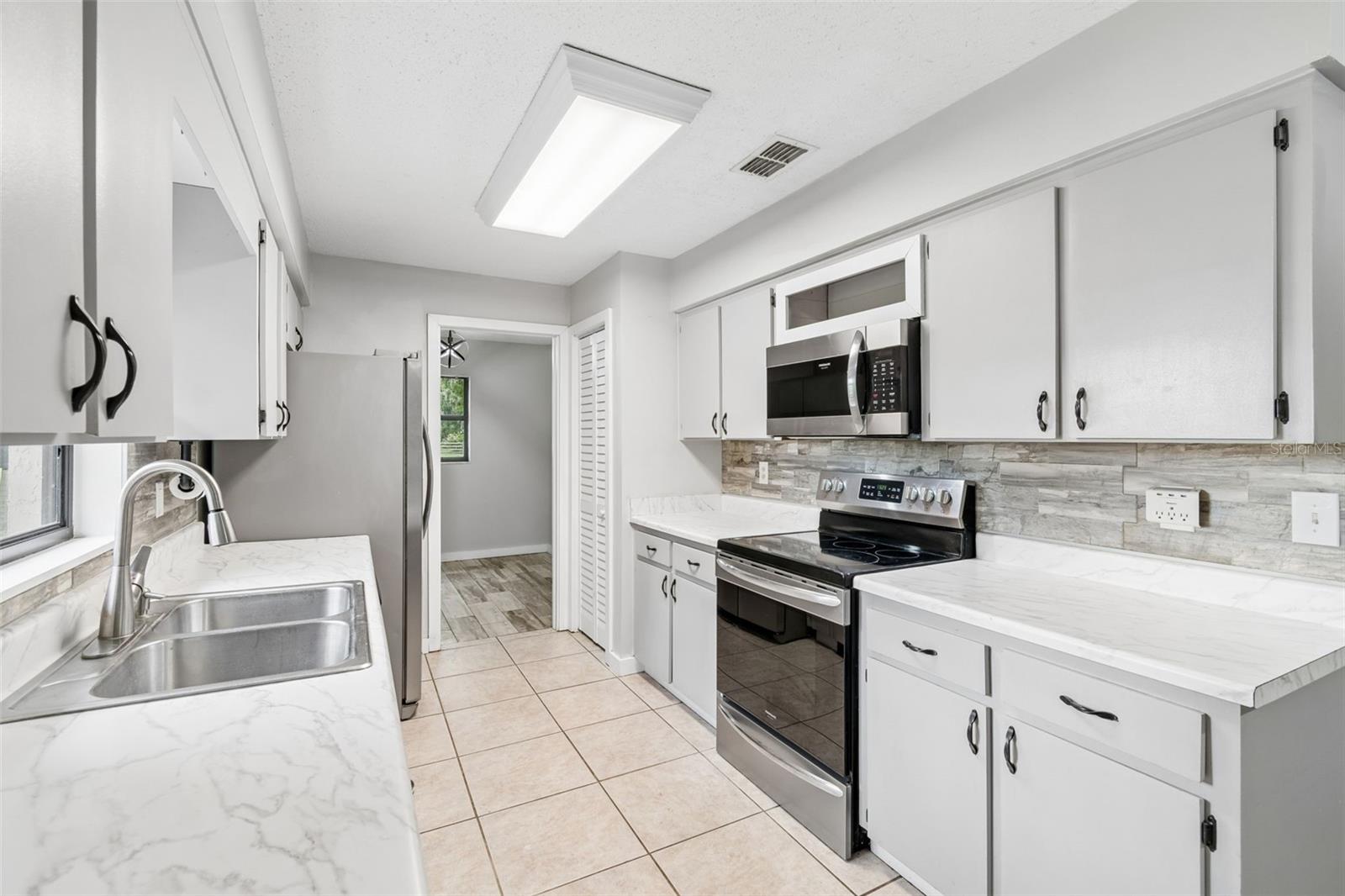 336 Corbett, Lithia, FL 33547