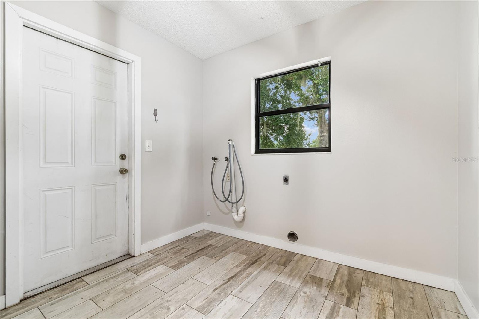 336 Corbett, Lithia, FL 33547
