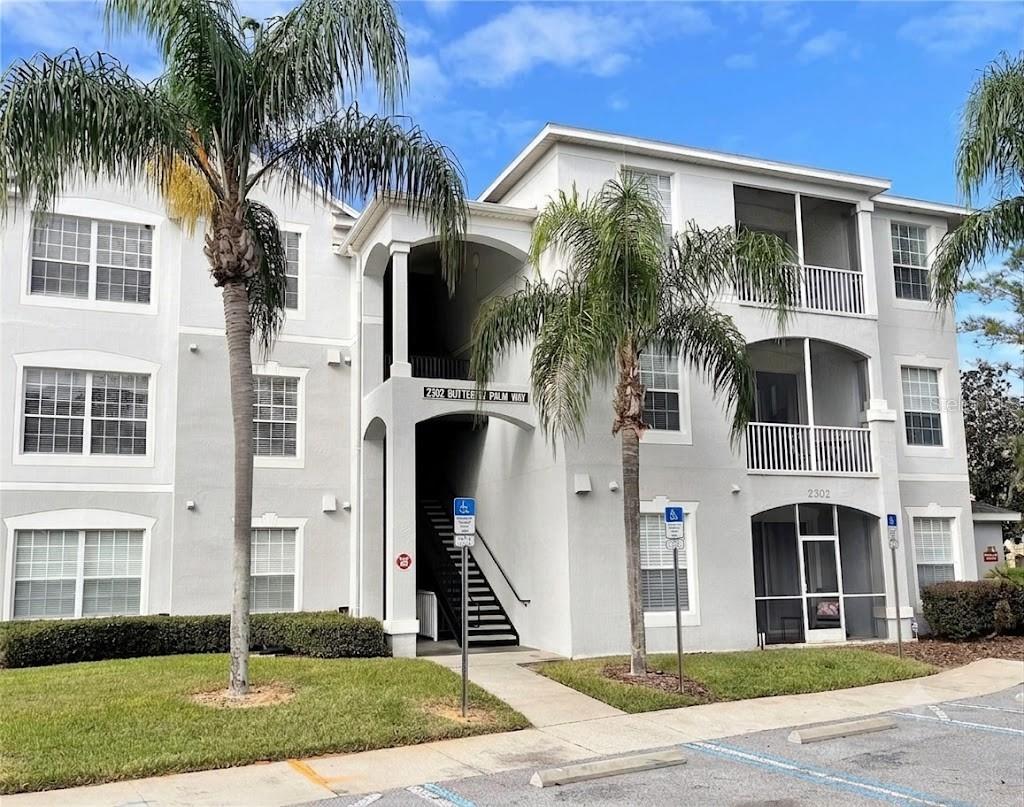 2302 Butterfly Palm Unit 301, Kissimmee, FL 34747