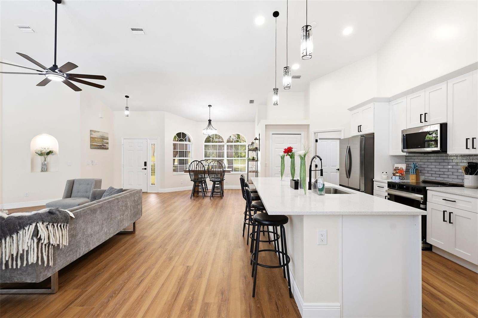 5042 Peppermint, Beverly Hills, FL 34465