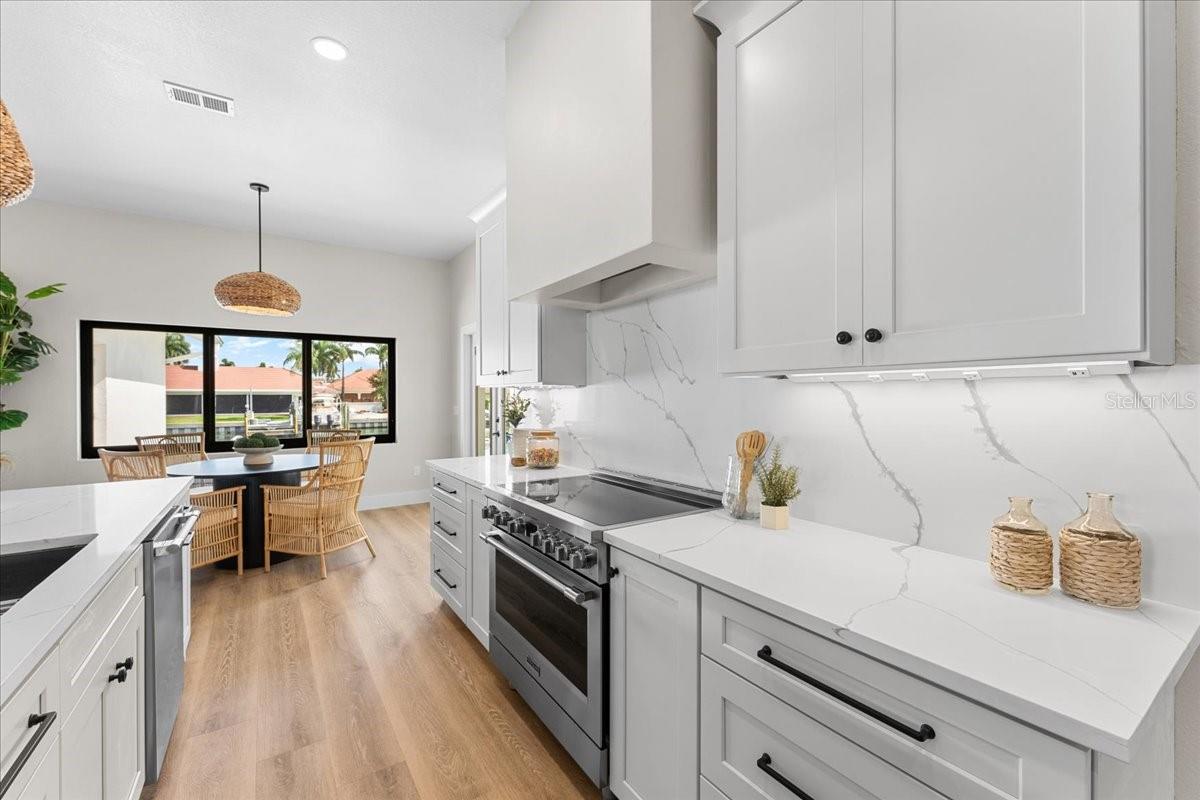 4973 60th, St Petersburg, FL 33715