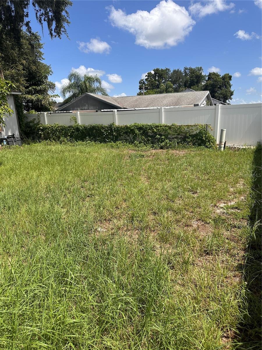 8848 Oak, Tampa, FL 33615
