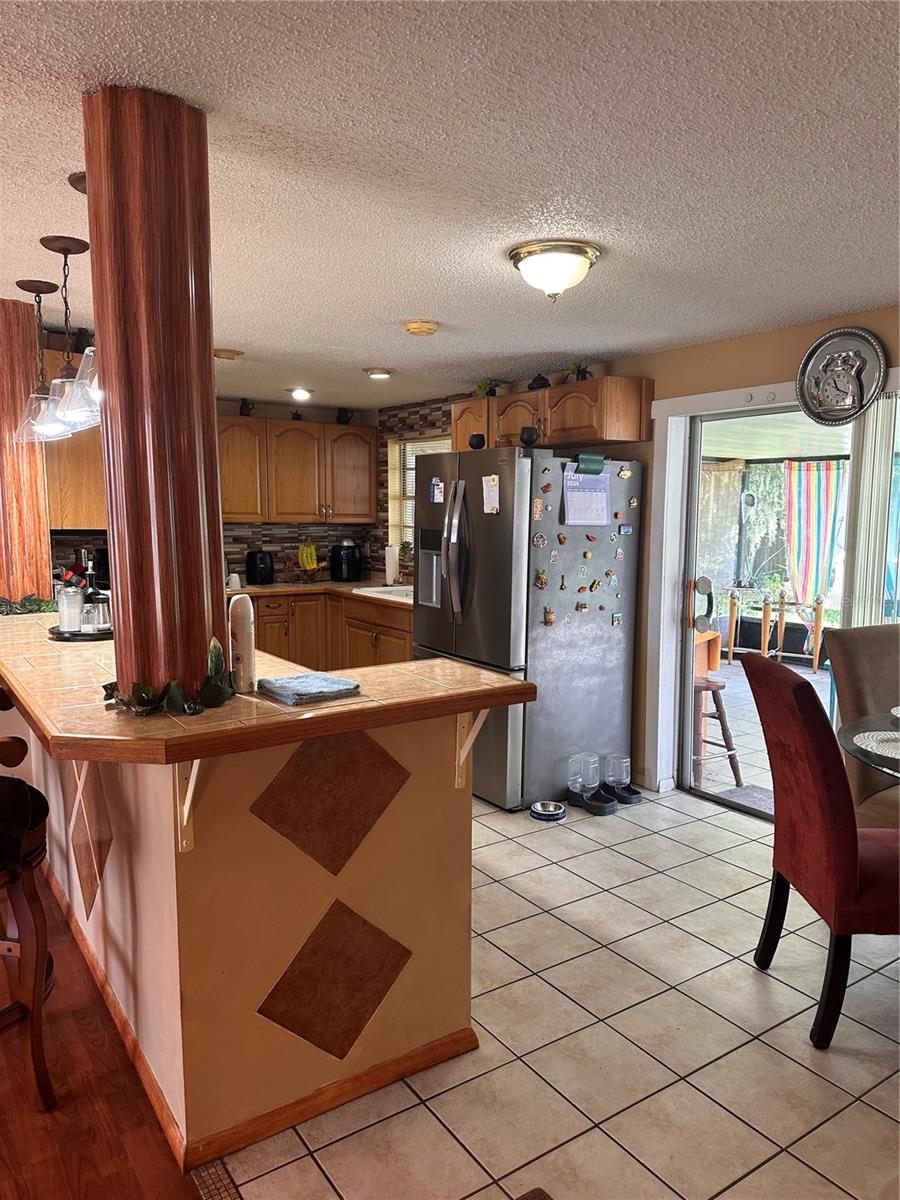8848 Oak, Tampa, FL 33615