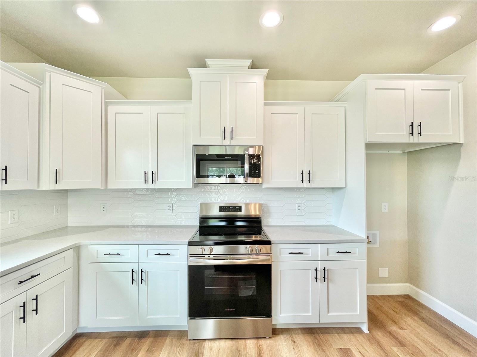 146 212th, Newberry, FL 32669
