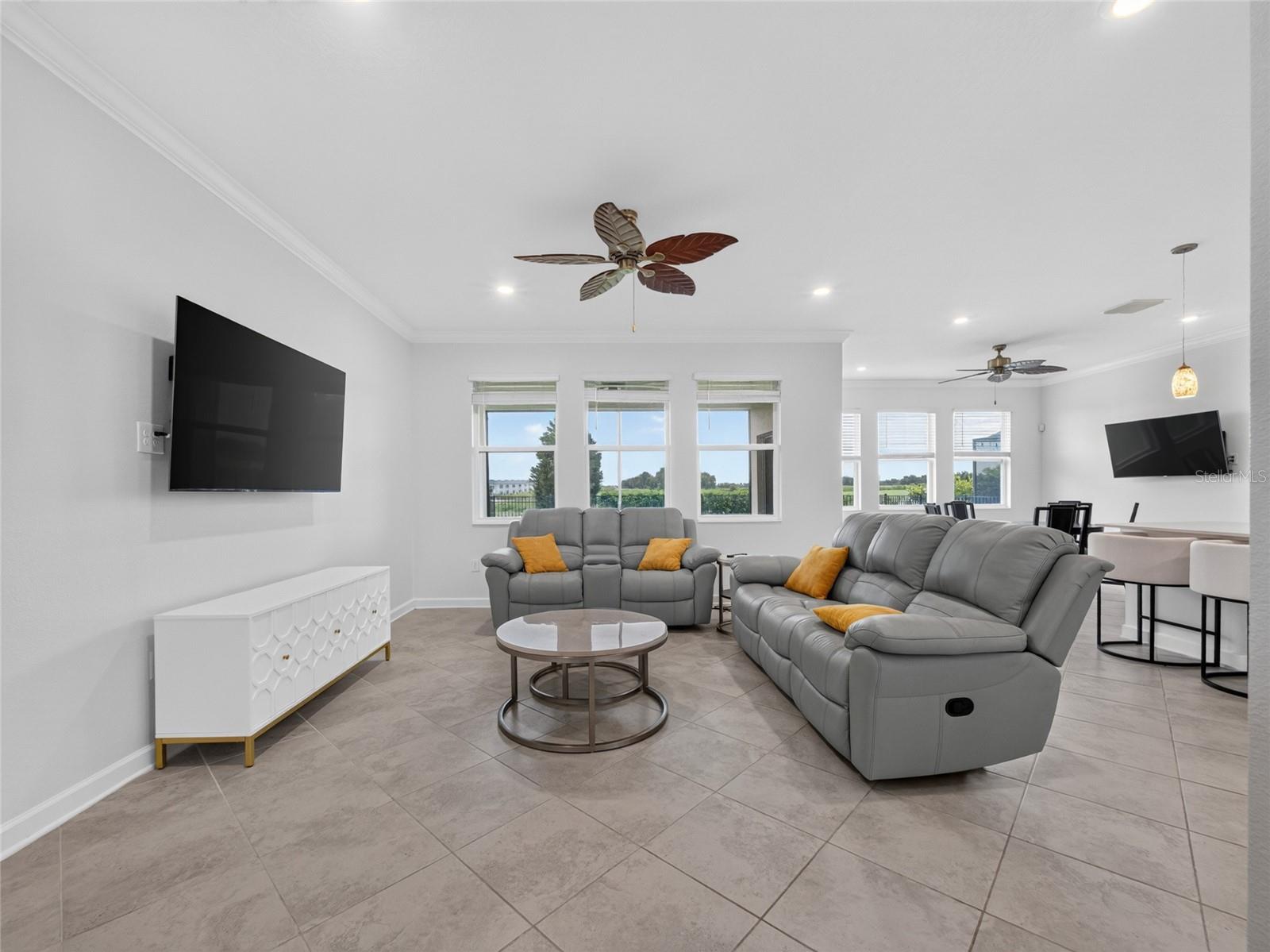 8813 Beth Page, Davenport, FL 33896