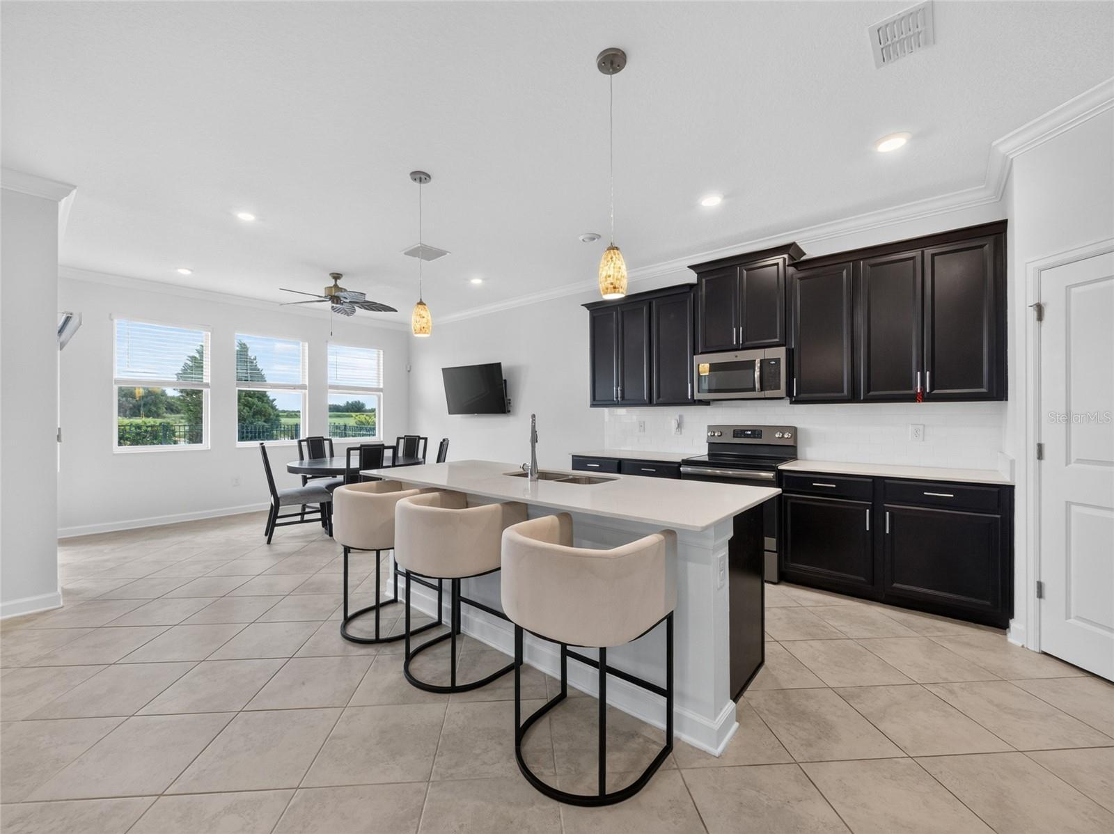 8813 Beth Page, Davenport, FL 33896
