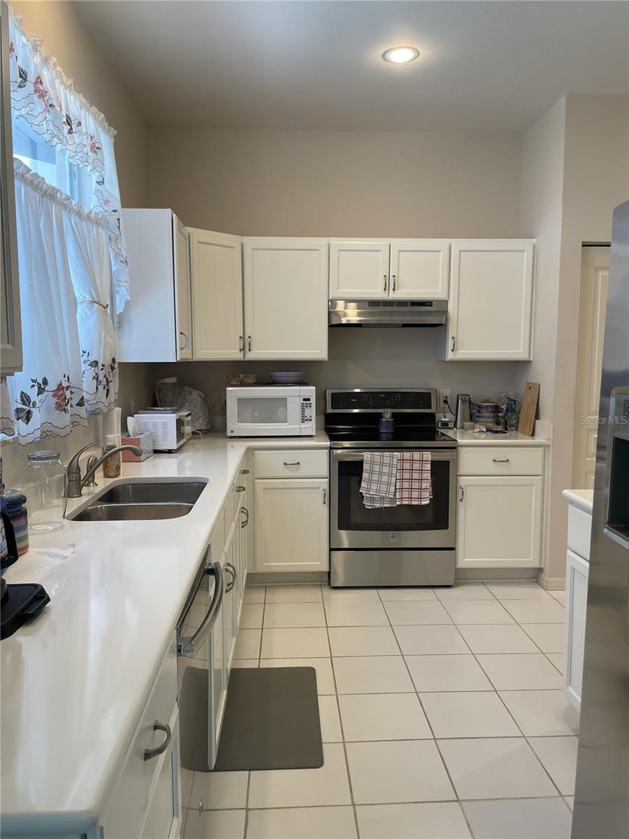 4968 Ebensburg, Tampa, FL 33647