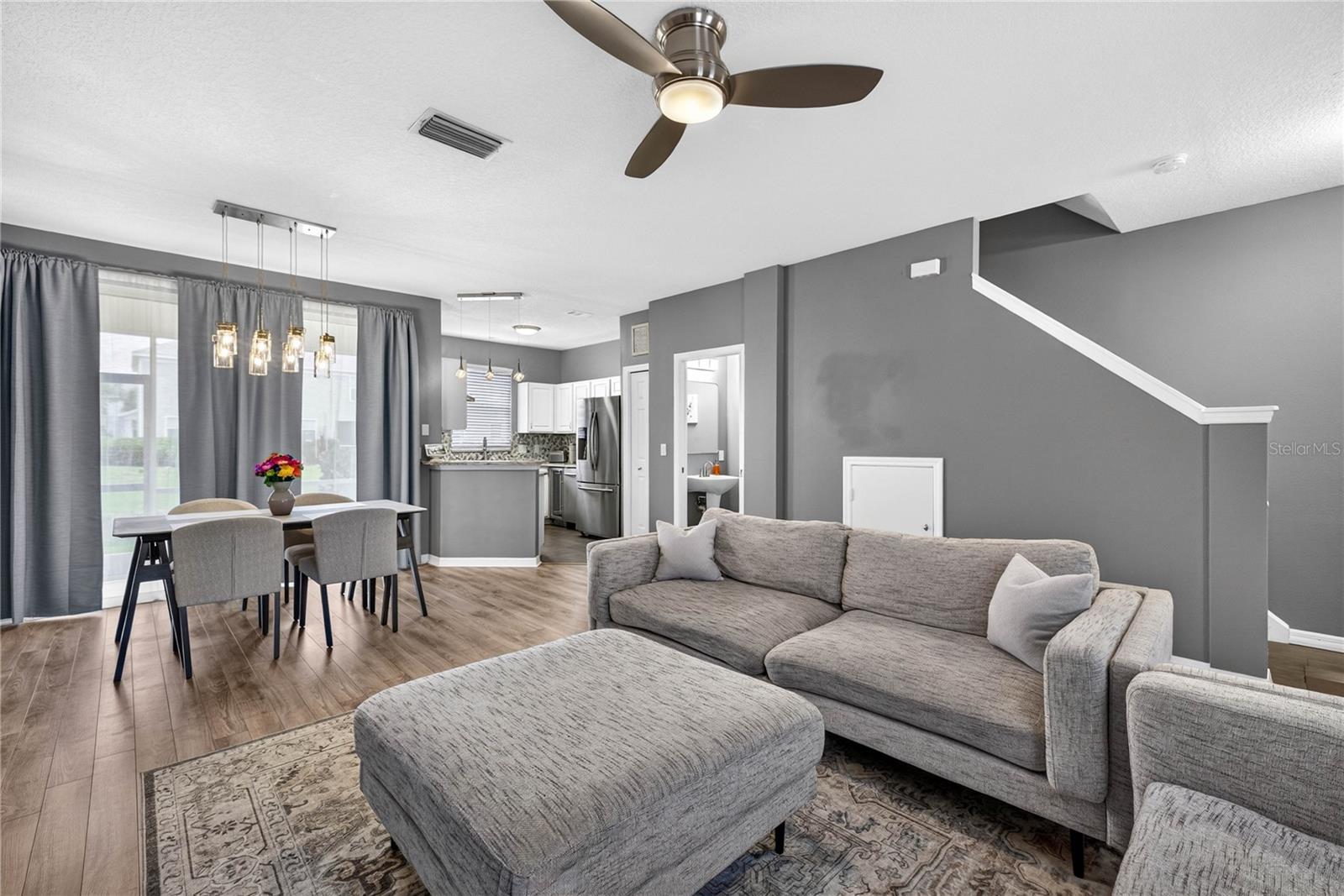 12315 Country White, Tampa, FL 33635