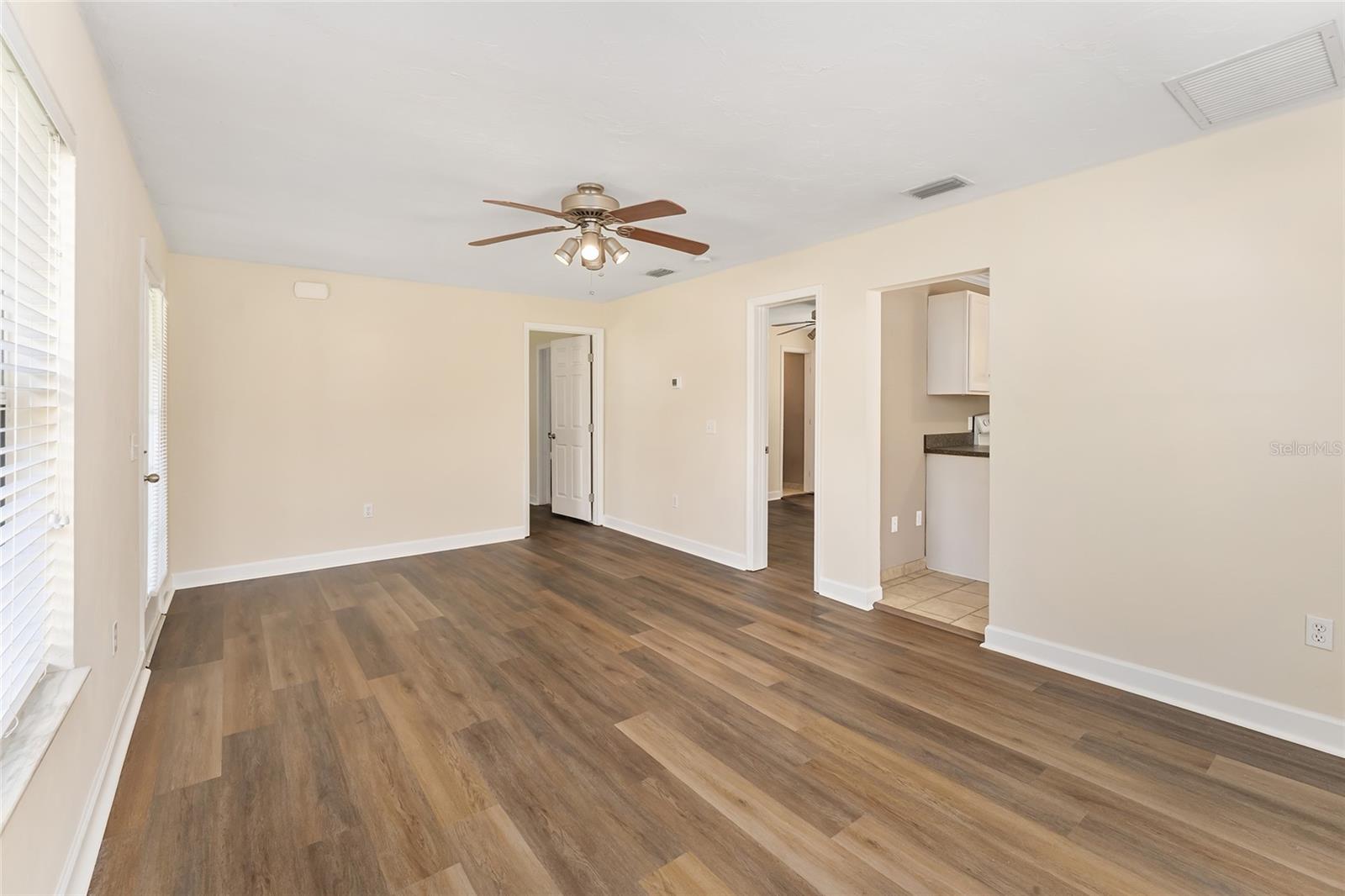 18673 252nd, High Springs, FL 32643