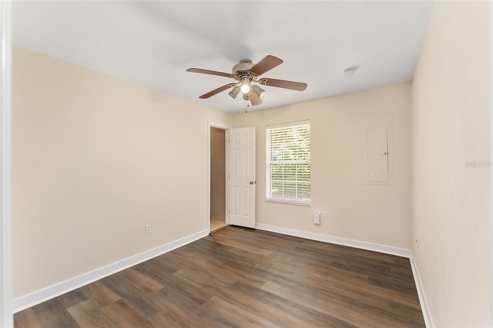18673 252nd, High Springs, FL 32643
