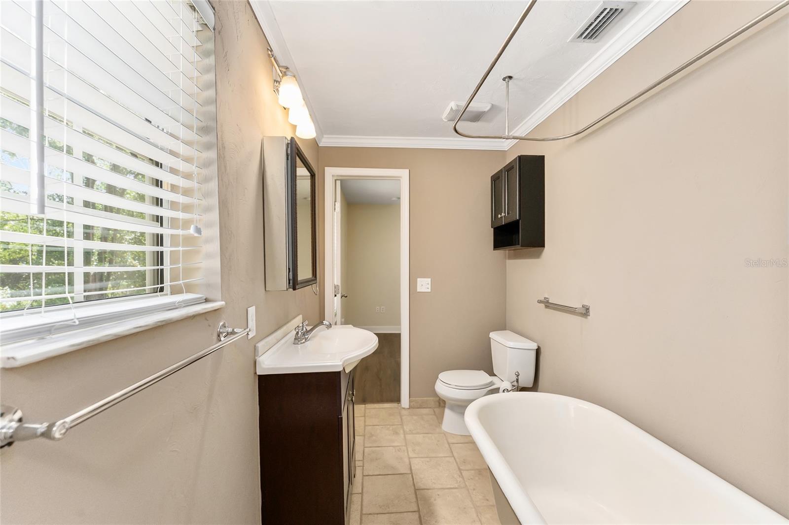 18673 252nd, High Springs, FL 32643