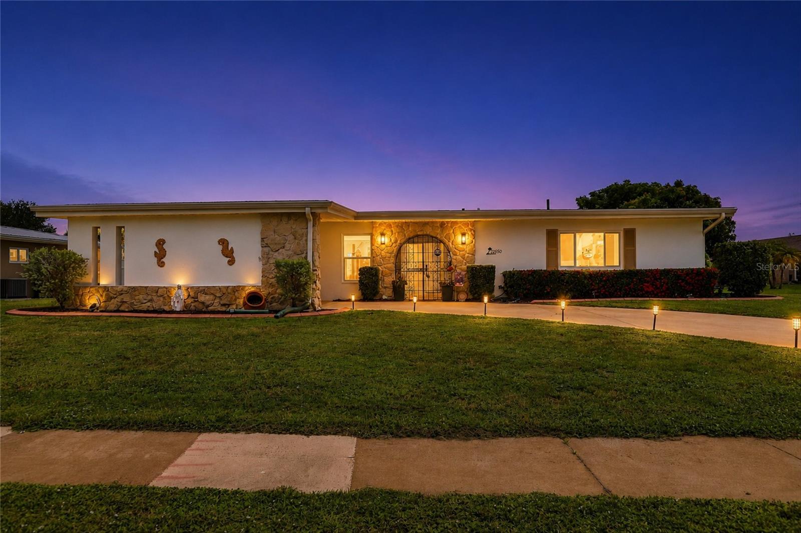 22580 Bolanos, Port Charlotte, FL 33952