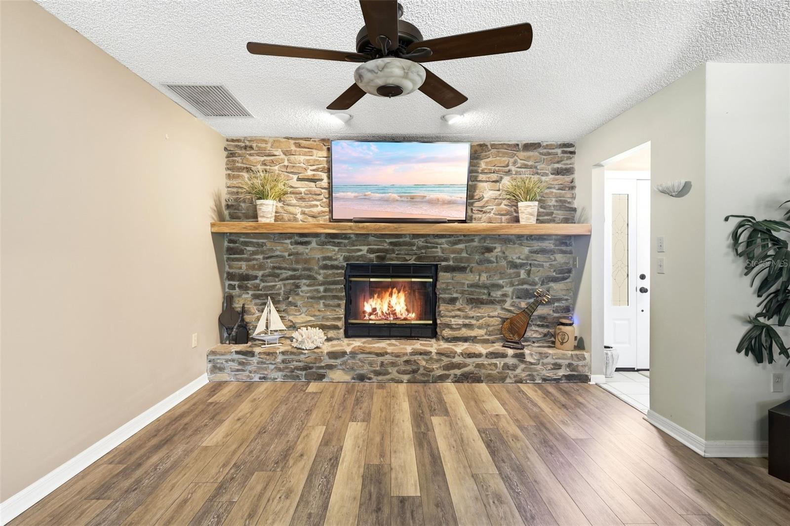 26638 Cove, Tavares, FL 32778
