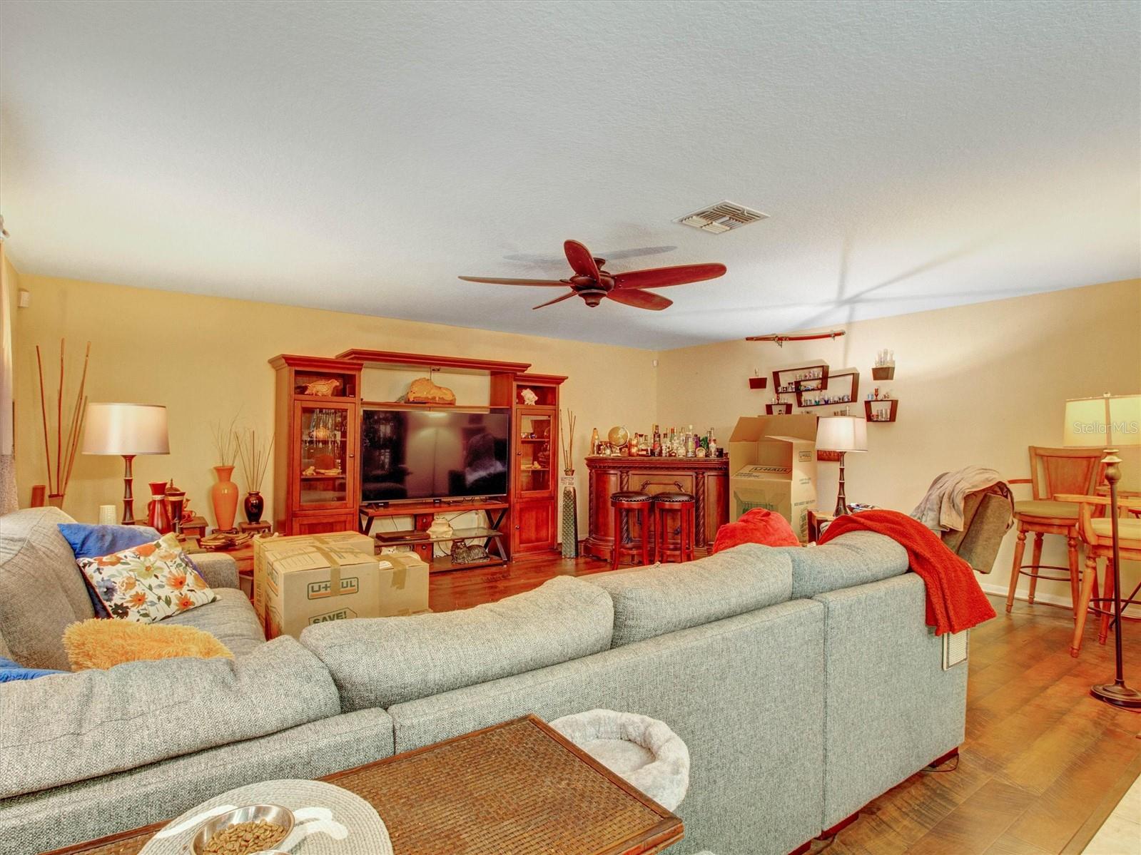 218 Tres Reyes, Groveland, FL 34736