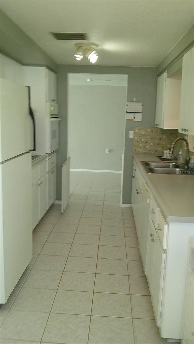 1203 Chancellor, Holiday, FL 34690