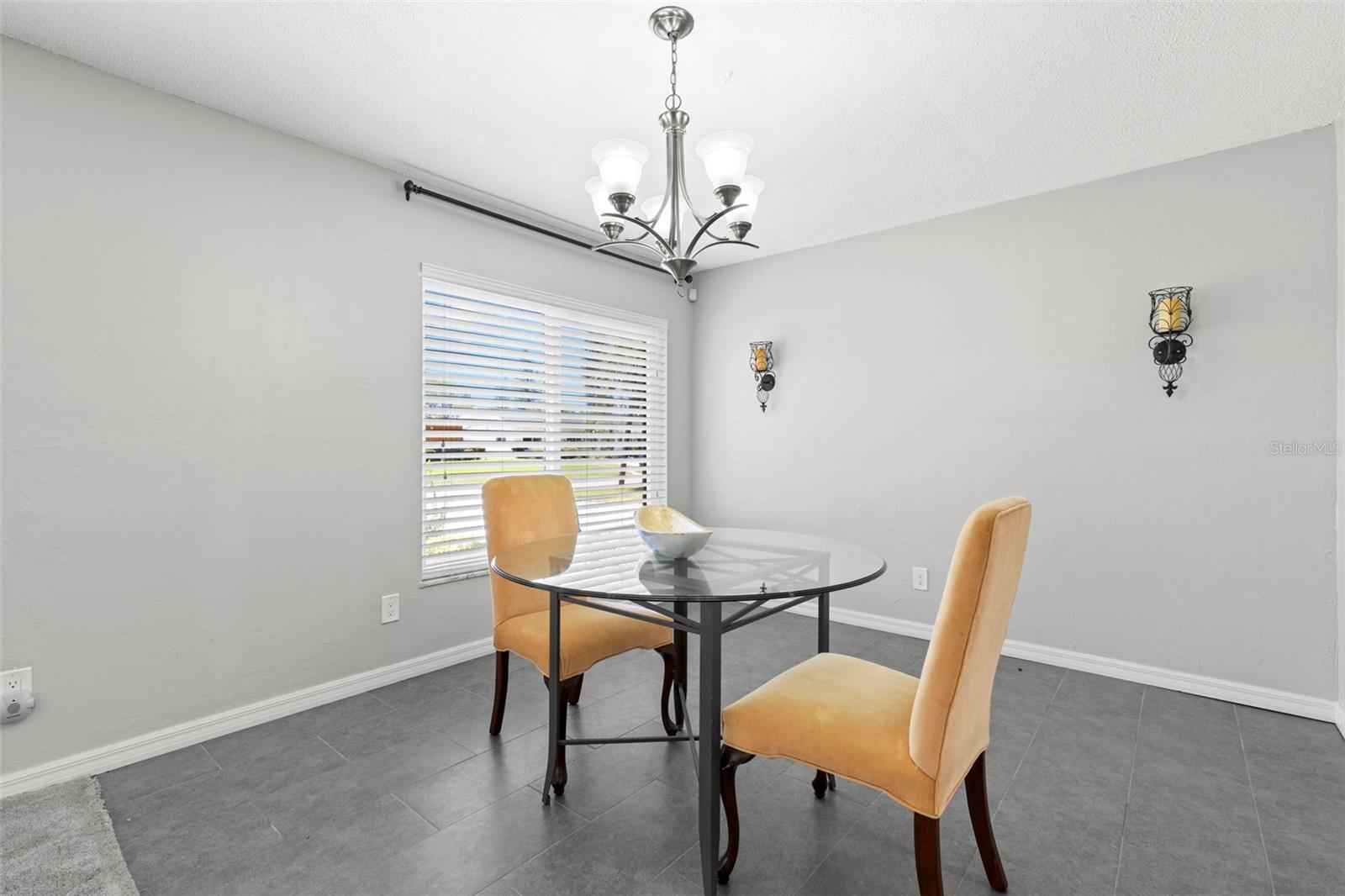 2391 66th, St Petersburg, FL 33712