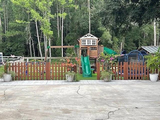 9068 131st, Live Oak, FL 32060