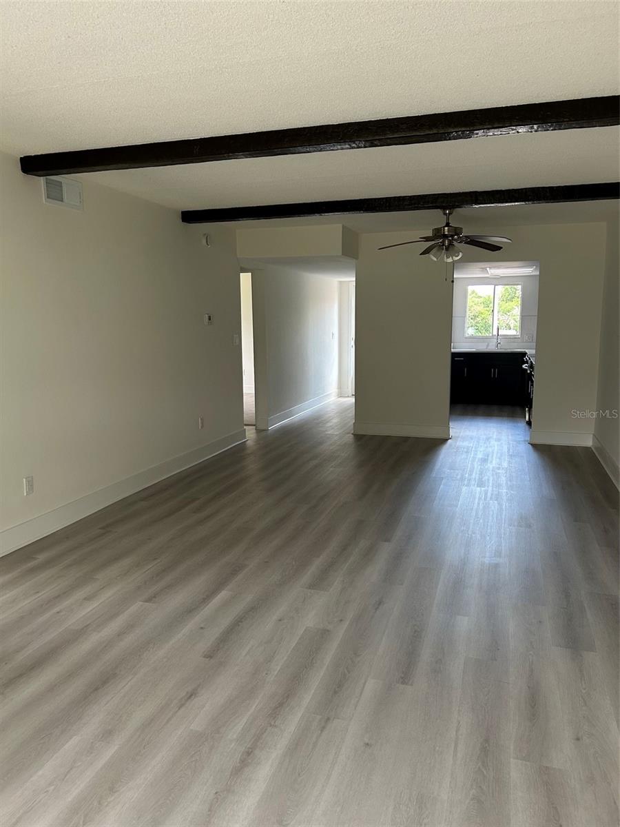 4520 Overlook Unit 132, St Petersburg, FL 33703