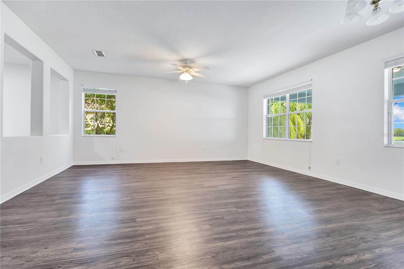 5331 Sandy Shell, Apollo Beach, FL 33572