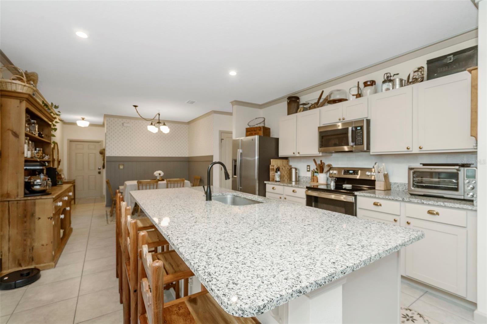 35088 Jomar, Zephyrhills, FL 33541