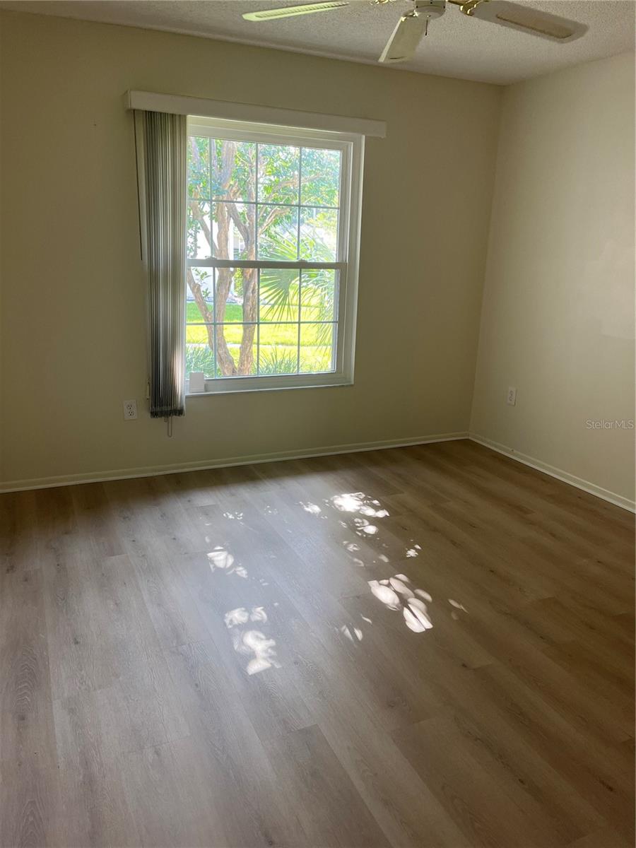 2387 Bentley Drive, Palm Harbor, FL 34684