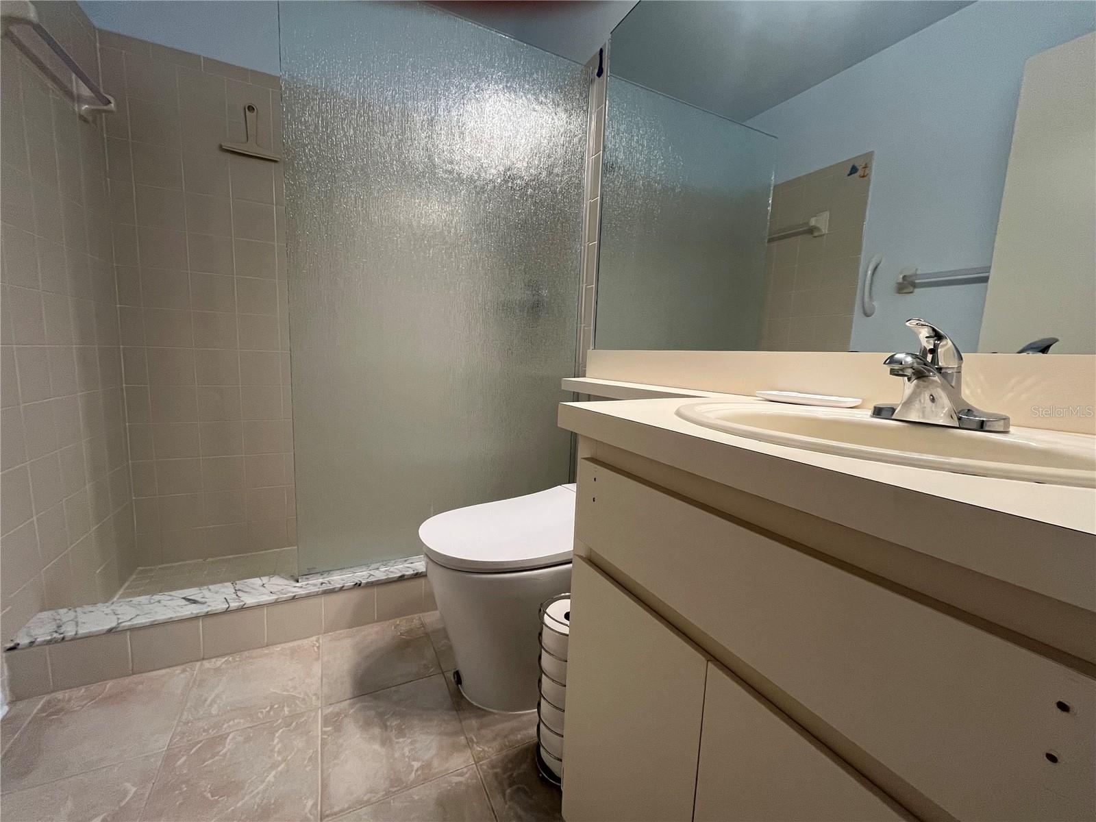 2387 Bentley Drive, Palm Harbor, FL 34684