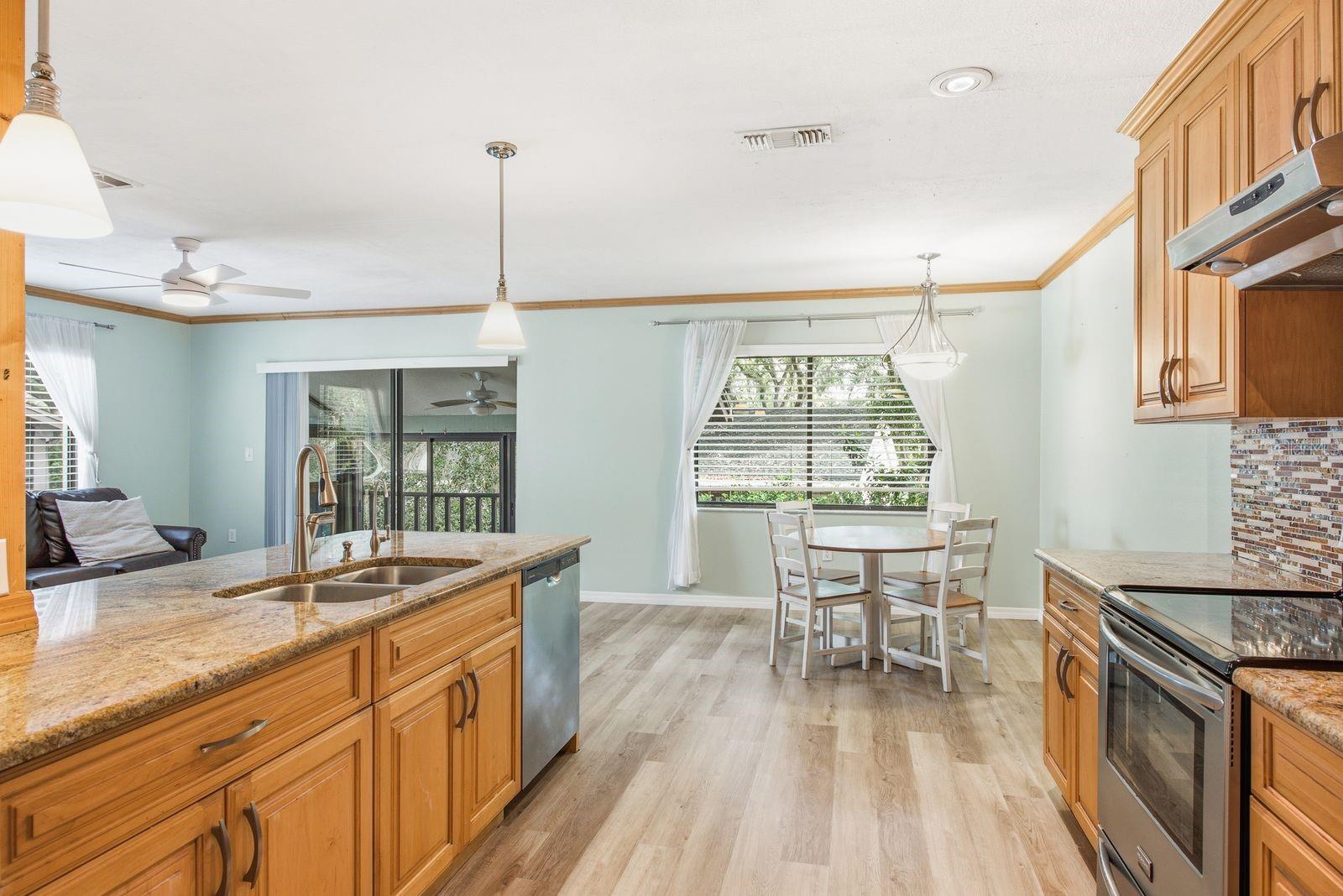 511 Mistletoe Unit C, Safety Harbor, FL 34695