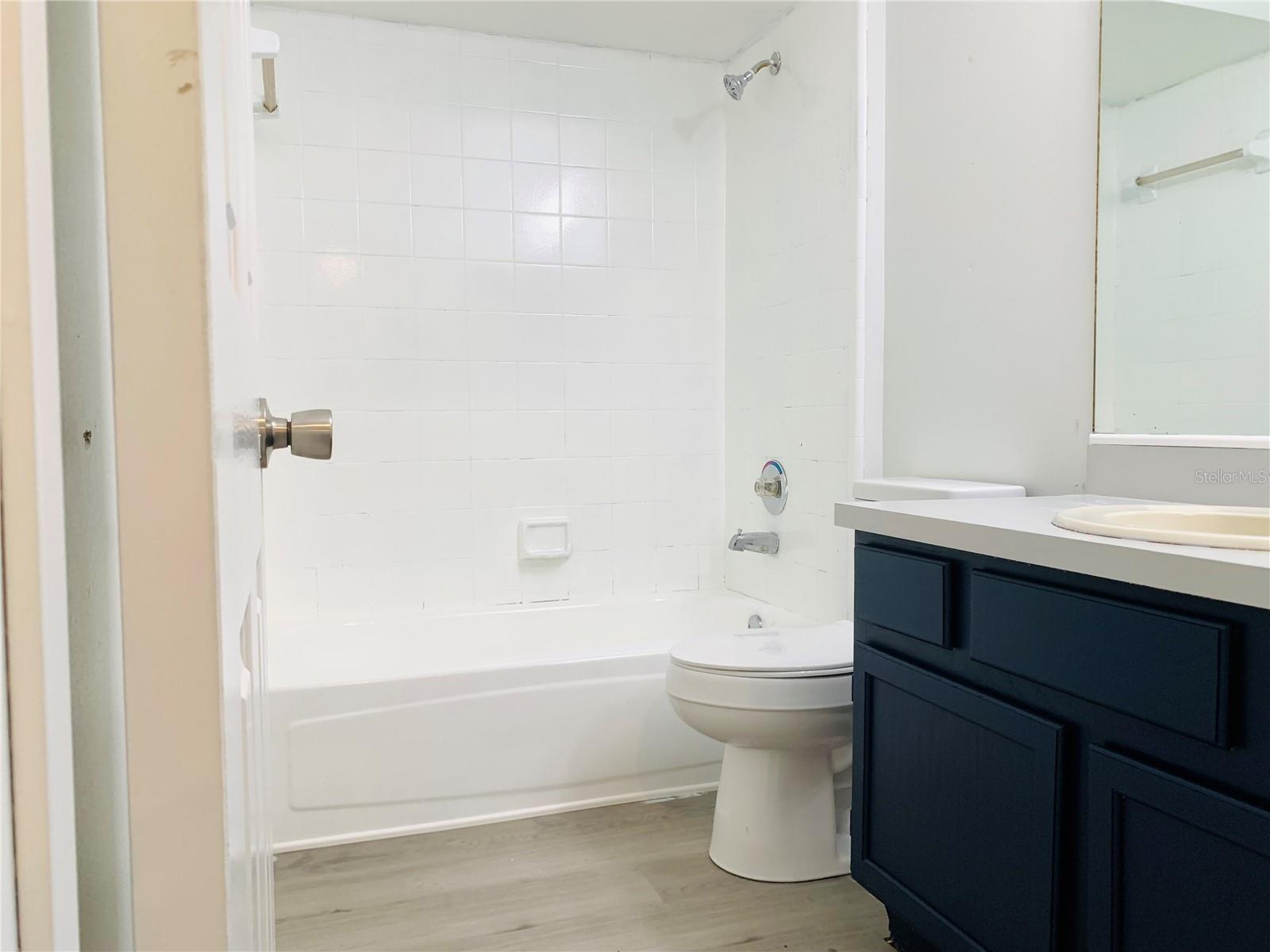 6914 Thousand Oaks, Orlando, FL 32818