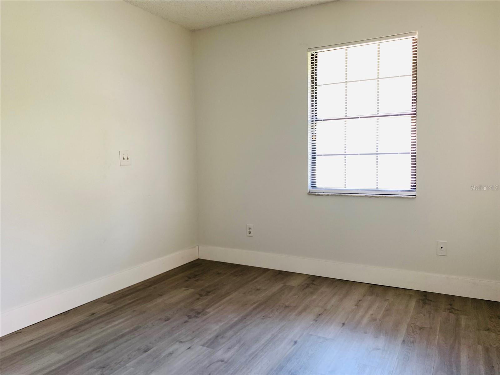 6914 Thousand Oaks, Orlando, FL 32818