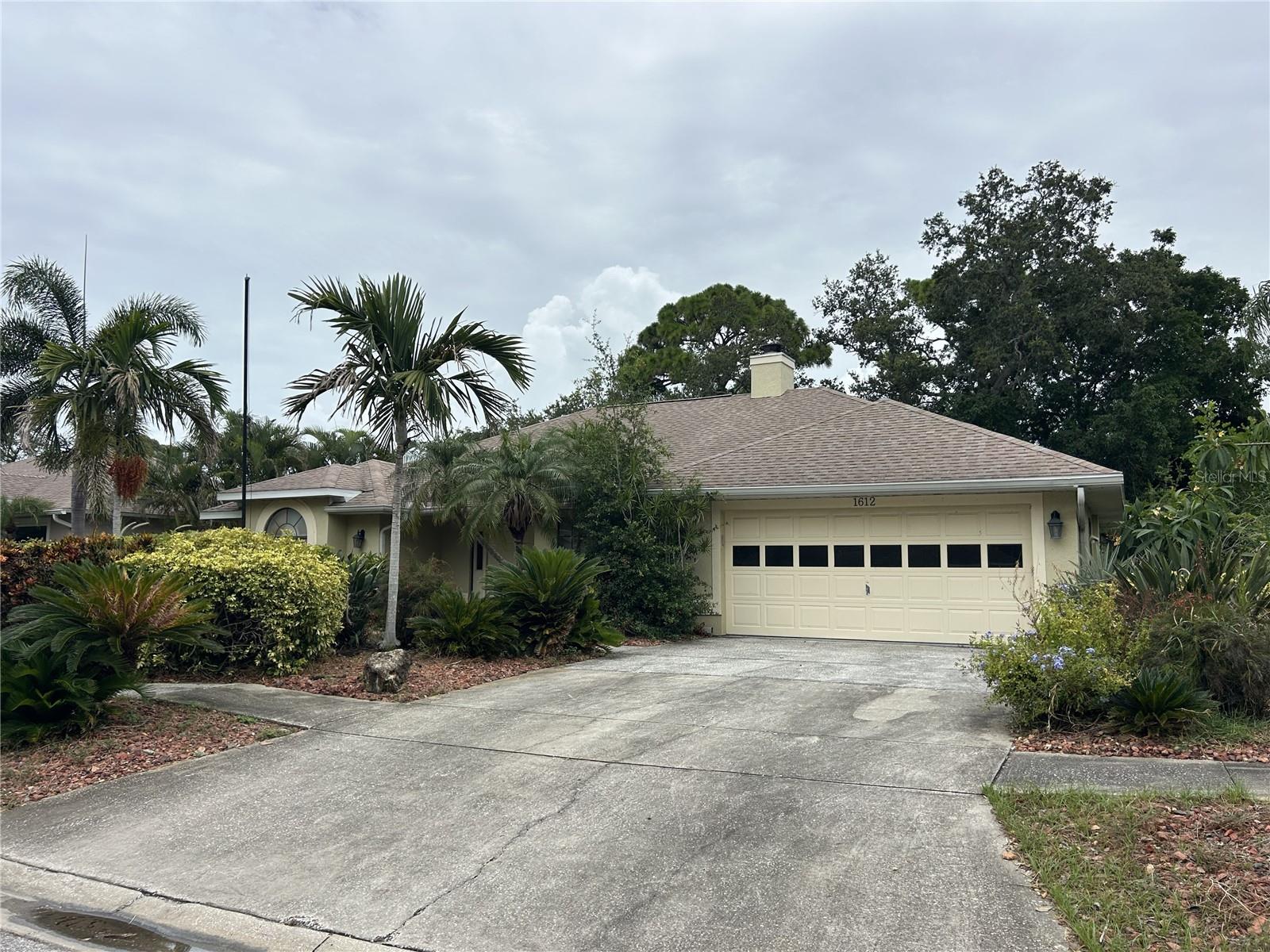 1612 Gulf Beach, Tarpon Springs, FL 34689