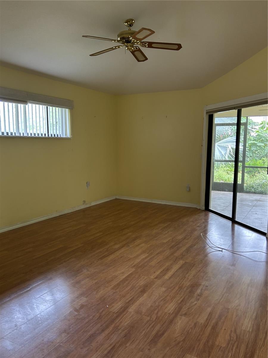 1612 Gulf Beach, Tarpon Springs, FL 34689