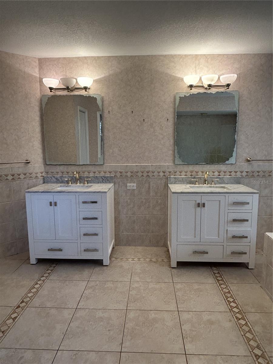 1612 Gulf Beach, Tarpon Springs, FL 34689