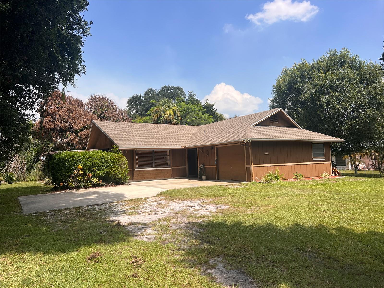 2919 Nicholas, Fort Pierce, FL 34982