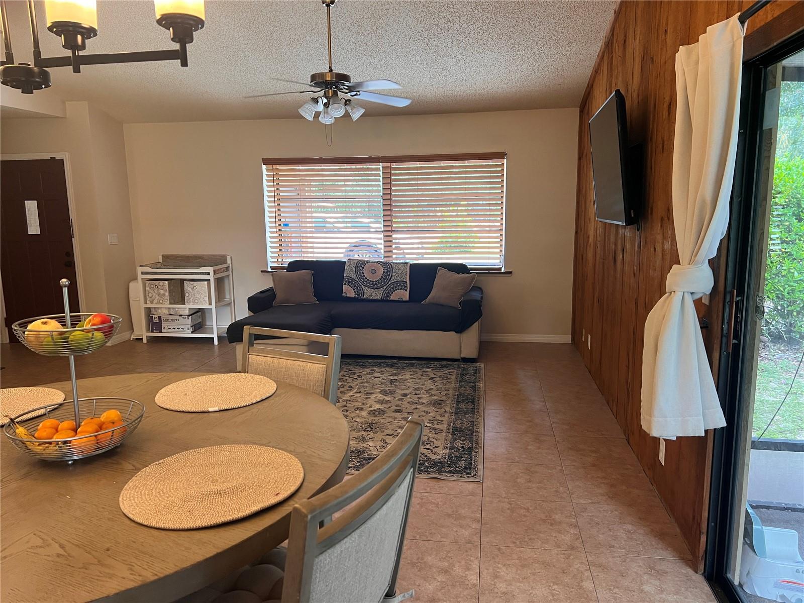 2919 Nicholas, Fort Pierce, FL 34982