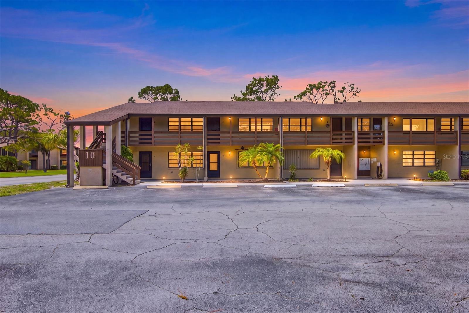 10 Quails Run Unit 8, Englewood, FL 34223
