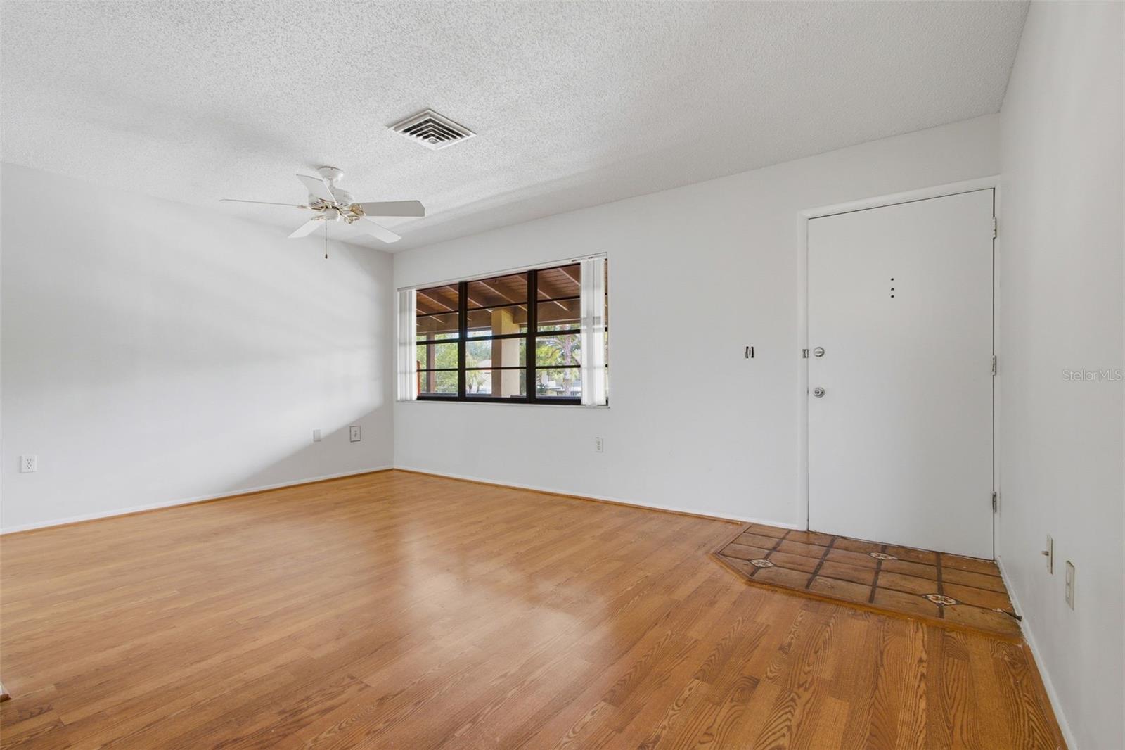 10 Quails Run Unit 8, Englewood, FL 34223