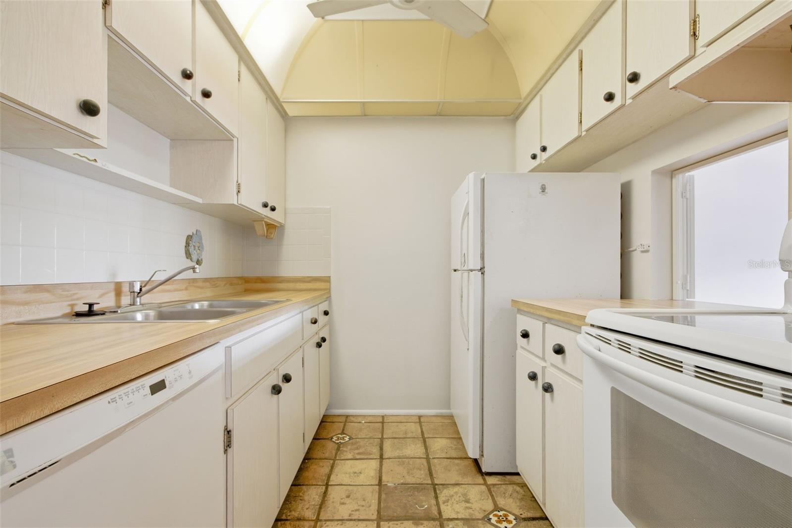 10 Quails Run Unit 8, Englewood, FL 34223