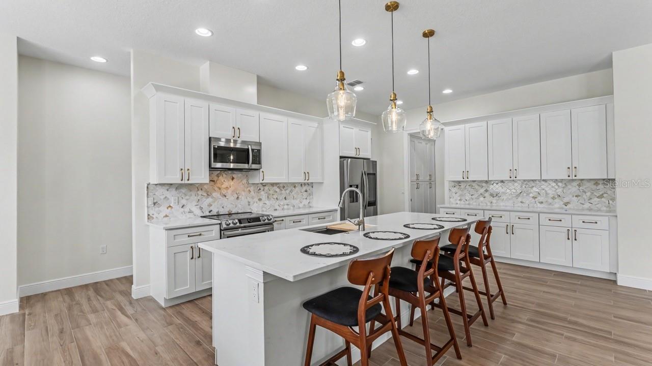 5701 Crestview, Lady Lake, FL 32159