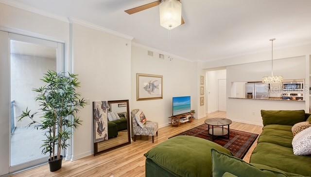 1064 Tamiami Unit 1524, Sarasota, FL 34236