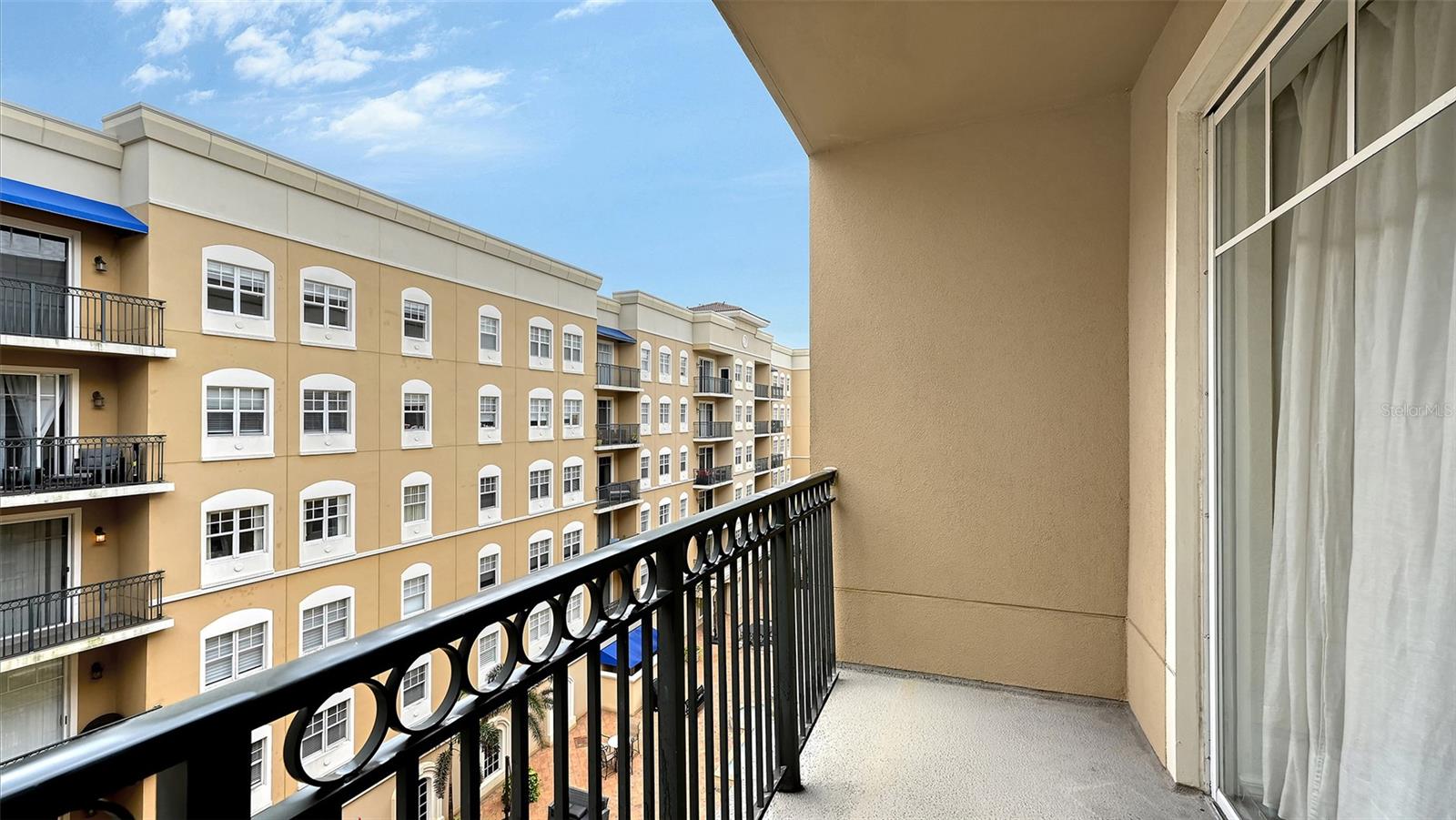 1064 Tamiami Unit 1524, Sarasota, FL 34236