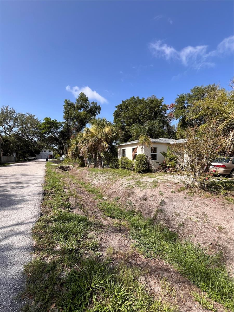 3702 Ohio, Tampa, FL 33611