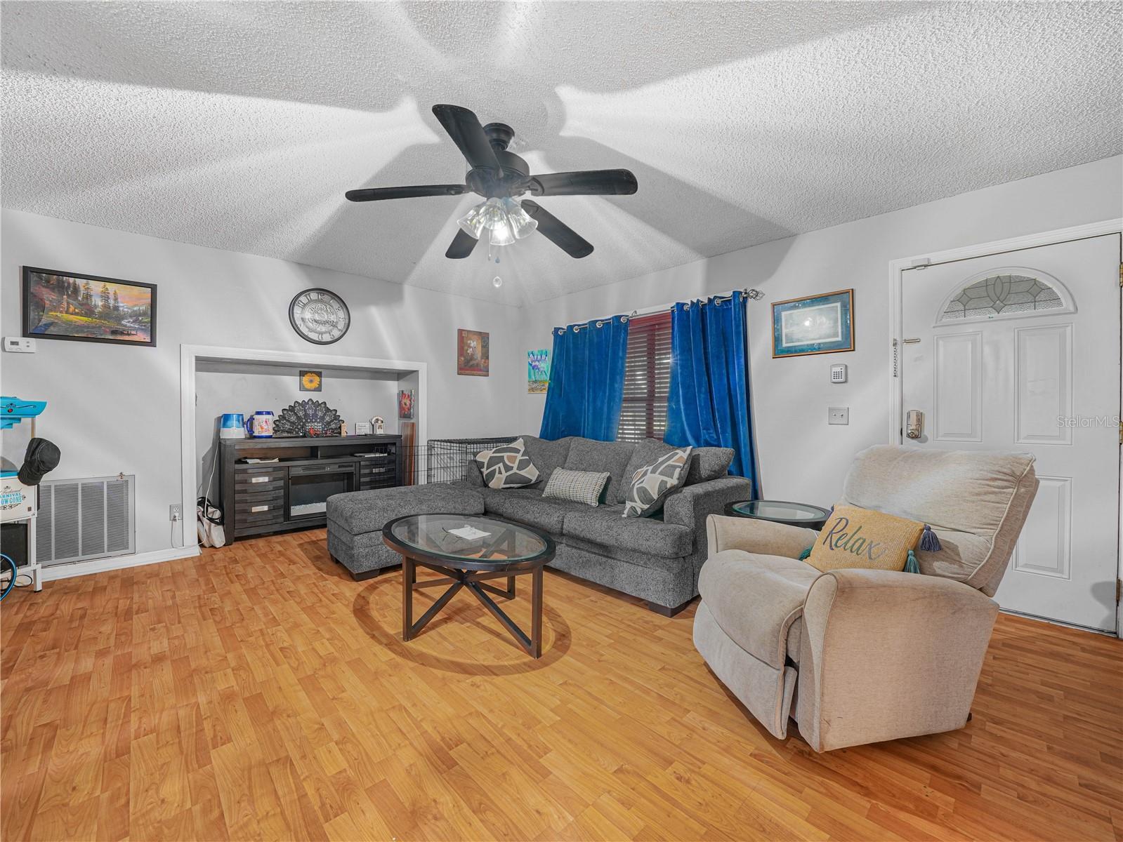 5 Tuna, Poinciana, FL 34759