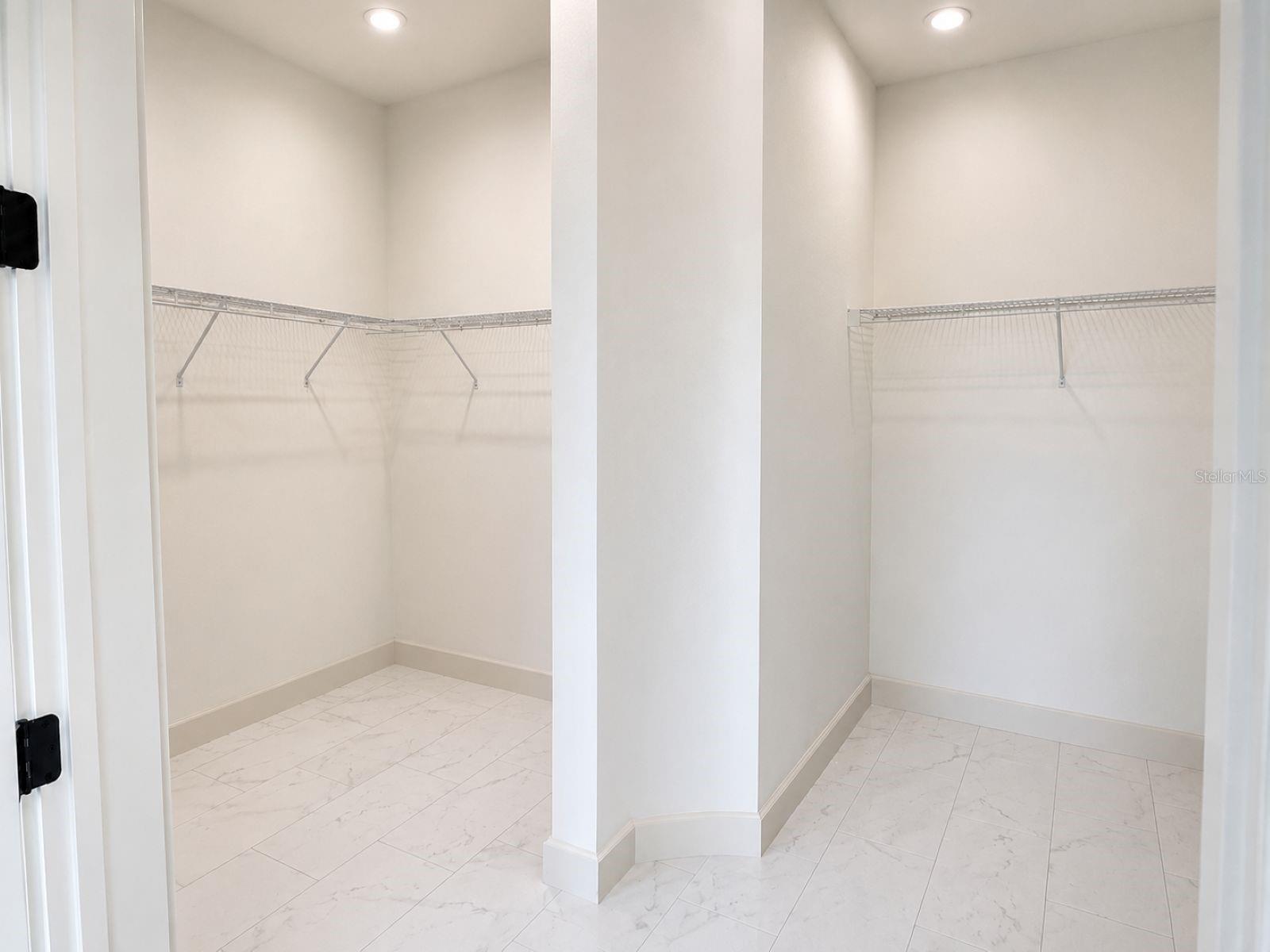 29121 Can Do, Tavares, FL 32778