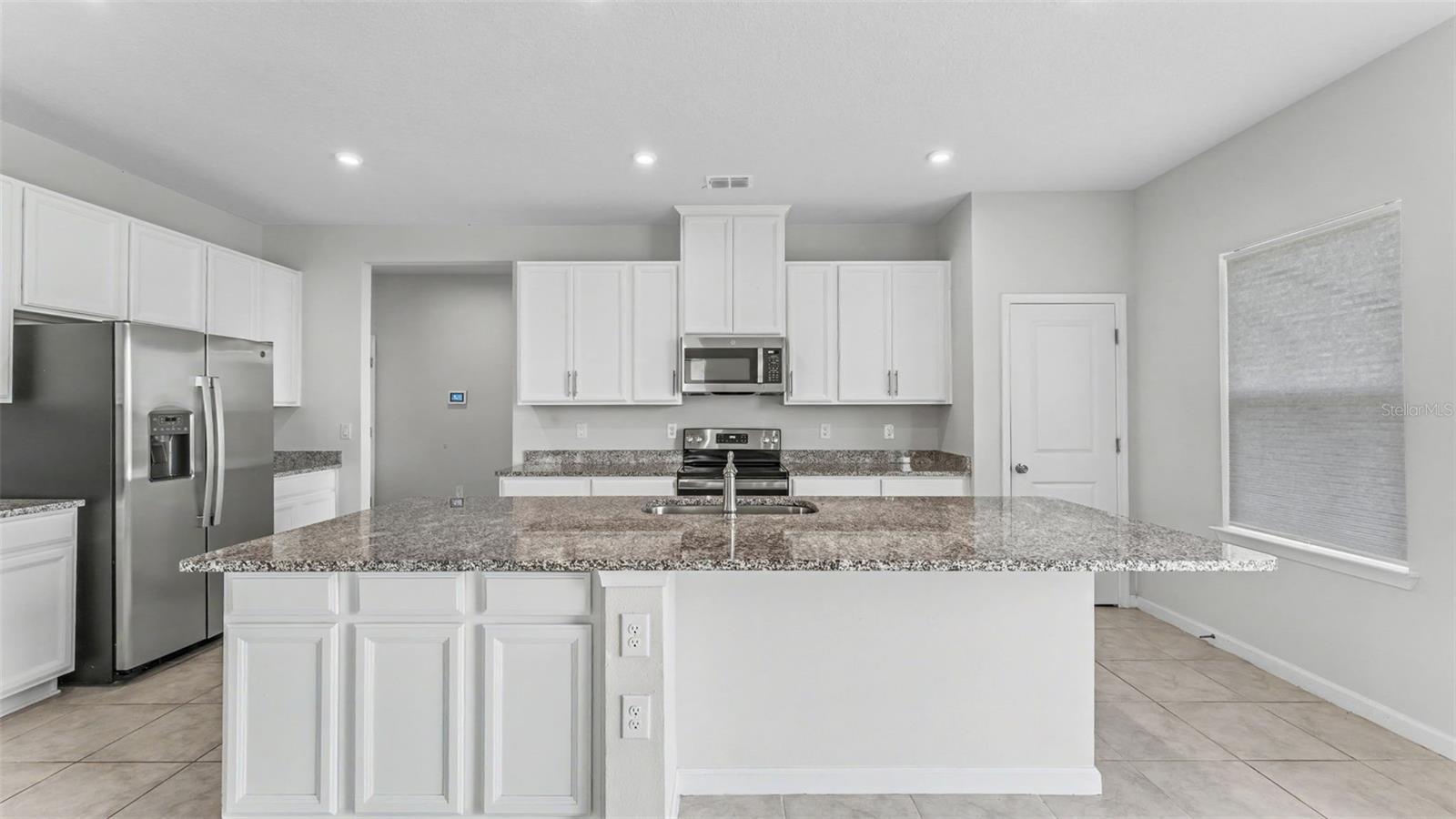 2075 Airedale, Lake Alfred, FL 33850