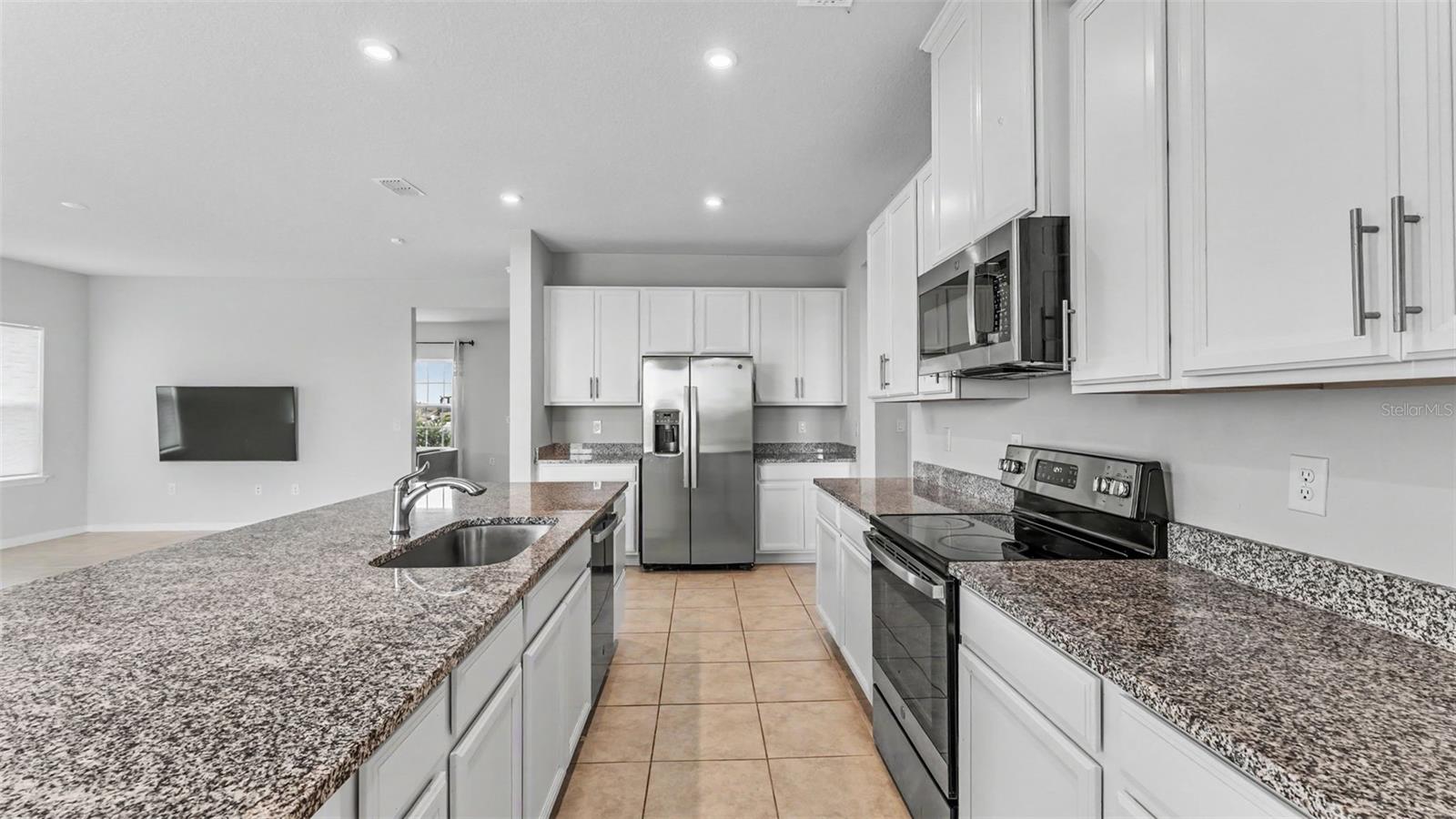 2075 Airedale, Lake Alfred, FL 33850