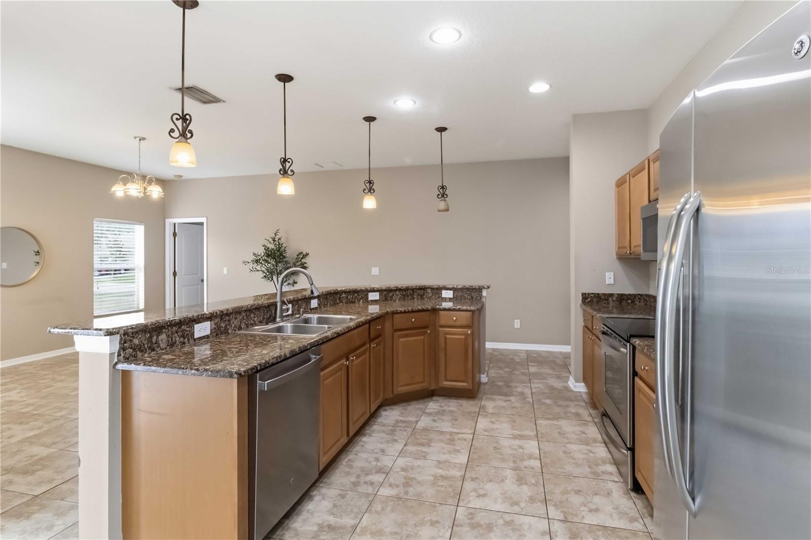 820 Parker Den, Ruskin, FL 33570